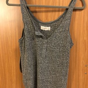 Grey tank top
